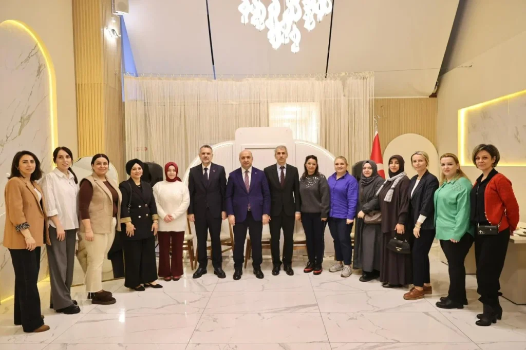 Bayrampaşa’da eğitim için ortak akıl masası kuruldu