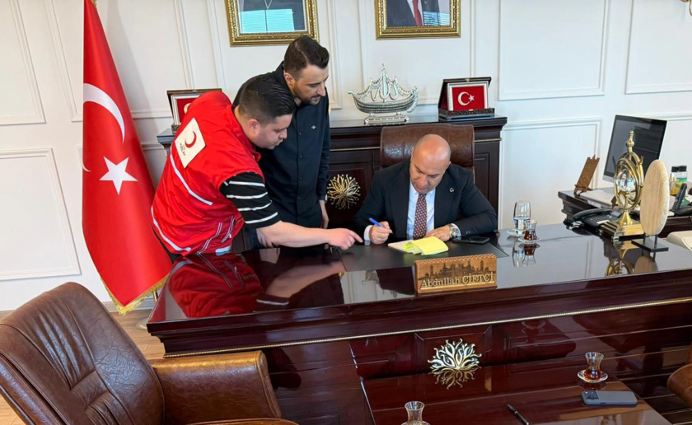 Bayrampaşa’da Kurban Vekaletlerine Kızılay’a Destek