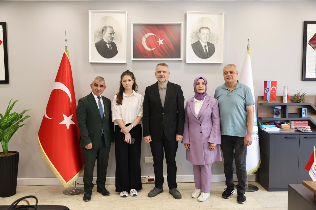 BULTÜRK Derneği’nden Bayrampaşa Belediyesine Teşekkür Ziyareti